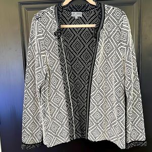 EUC JM Collection Black White Cardigan